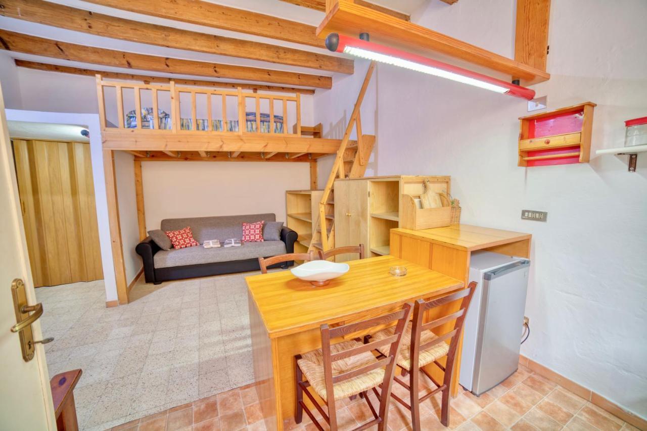 Moon House 2 Apartment Alghero Bagian luar foto